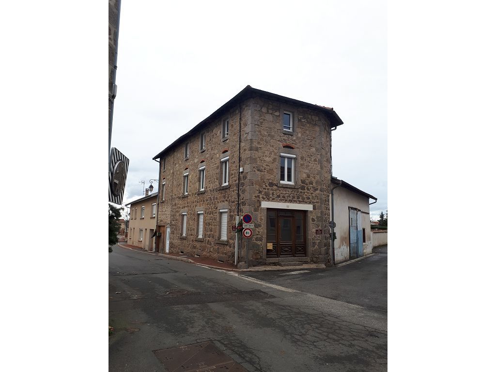 Maison de village SAINT BARTHELEMY LESTRA (42110) ROCHETTE IMMOBILIER