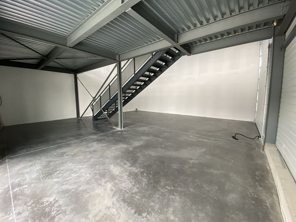 Local commercial MARCLOPT (42210) ROCHETTE IMMOBILIER