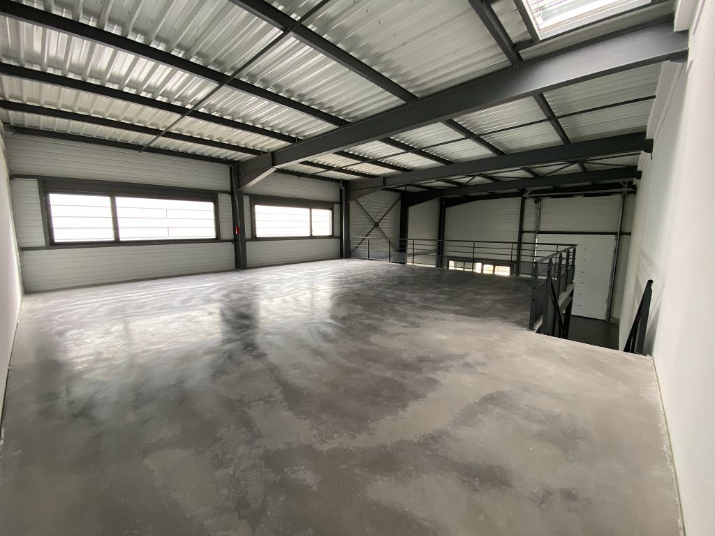 Local commercial MARCLOPT (42210) ROCHETTE IMMOBILIER