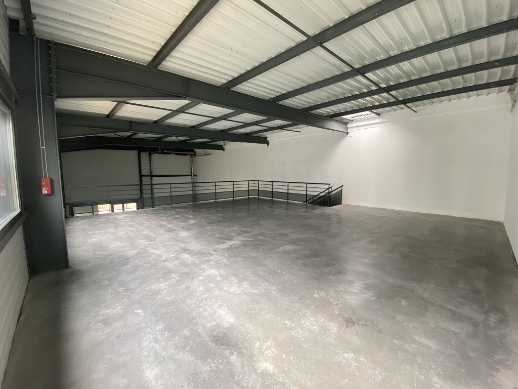 Local commercial MARCLOPT (42210) ROCHETTE IMMOBILIER
