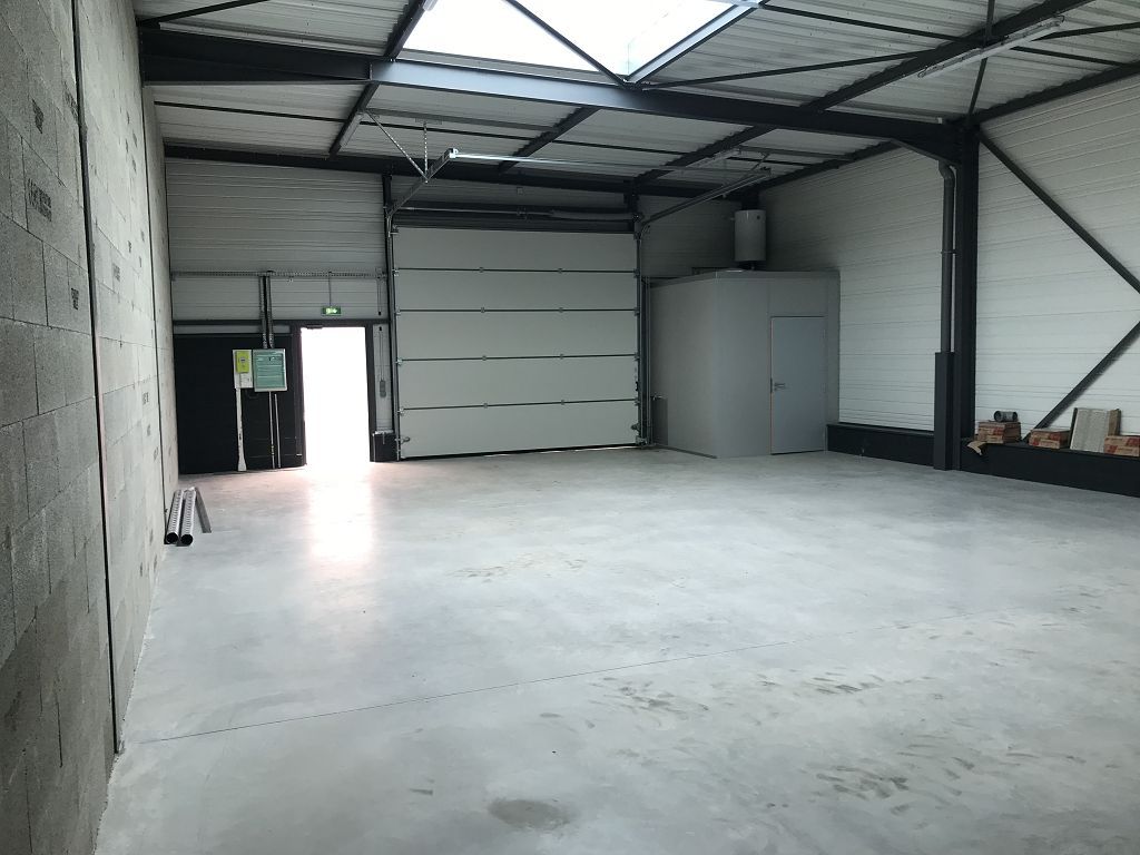 Local professionnel VEAUCHE (42340) ROCHETTE IMMOBILIER