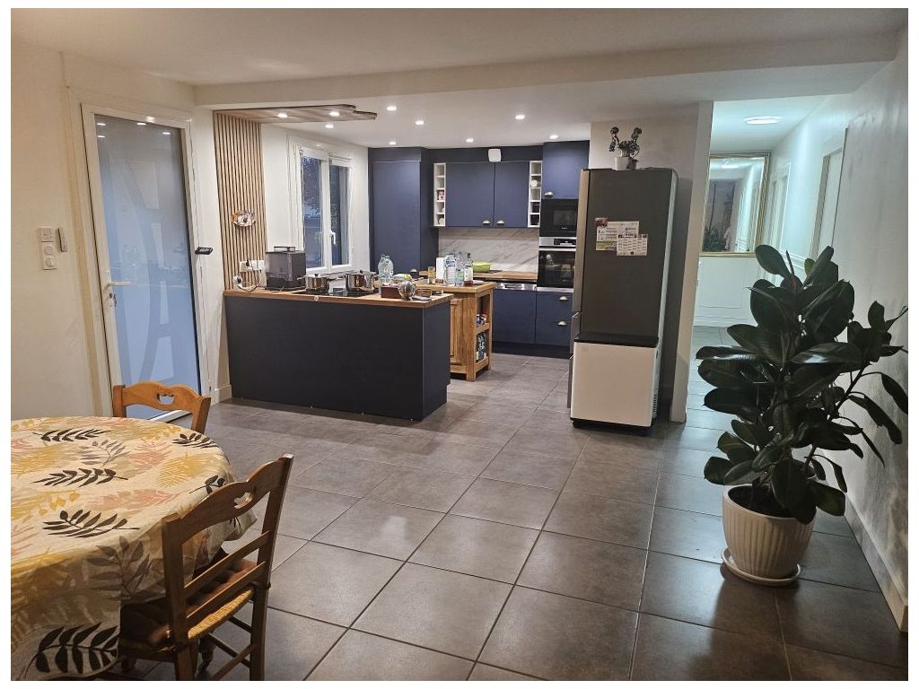 Villa MONTROND LES BAINS (42210) ROCHETTE IMMOBILIER