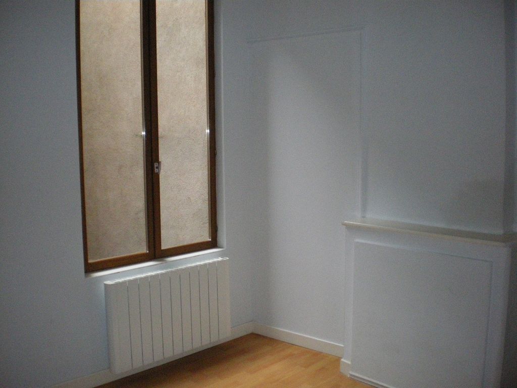 Immeuble BOEN SUR LIGNON (42130) ROCHETTE IMMOBILIER