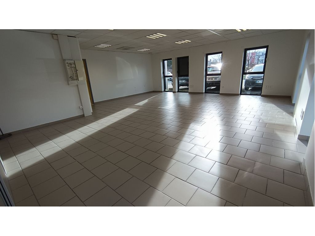 Local commercial SAVIGNEUX (42600) ROCHETTE IMMOBILIER