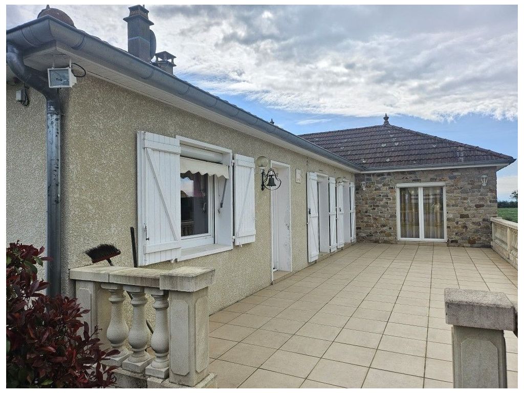 Maison CHALAIN LE COMTAL (42600) ROCHETTE IMMOBILIER