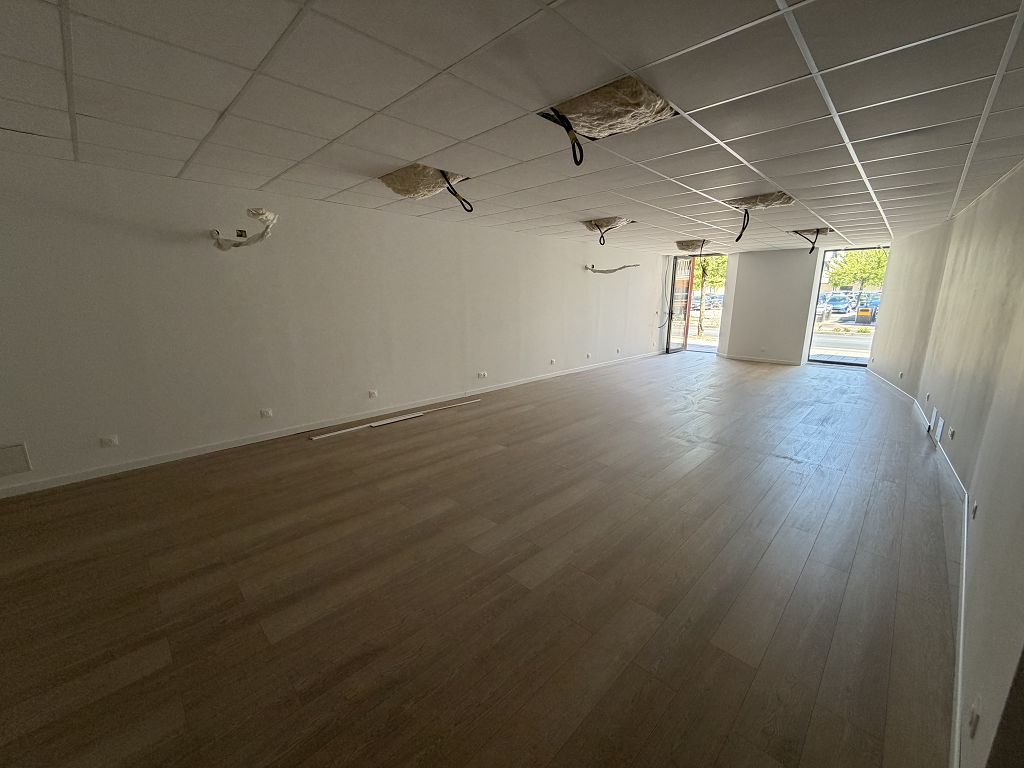 Local commercial MONTROND LES BAINS (42210) ROCHETTE IMMOBILIER